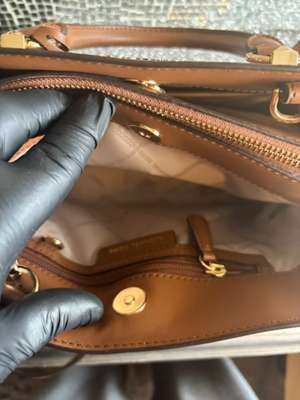💕Michael Kors Brown Small Leather Dome Satchel